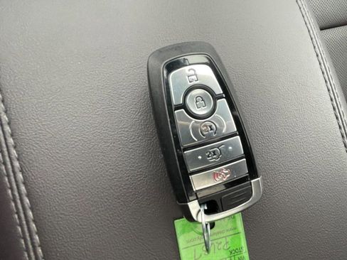 Used 2025 Ford Explorer Platinum w/ LUX Leather Package image 59