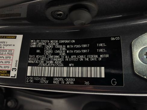 Used 2023 Toyota 4Runner SR5 Premium w/ Moonroof Package image 27