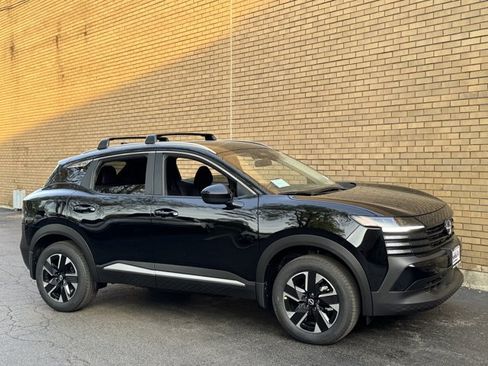 New 2026 Nissan Kicks SV w/ Cold Weather Package AWD/4WD image 3