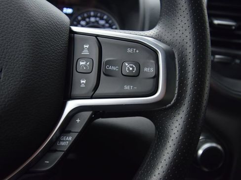 New 2026 RAM 1500 Express AWD/4WD image 27