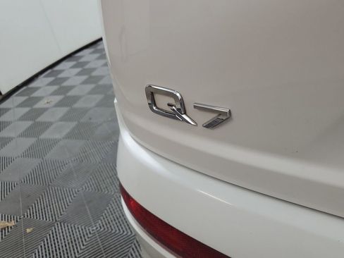 Used 2018 Audi Q7 3.0T Premium Plus image 5