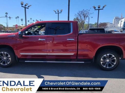 Used 2024 Chevrolet Silverado 1500 High Country w/ Technology Package image 5