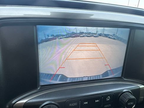 Used 2017 Chevrolet Silverado 1500 High Country AWD/4WD image 19