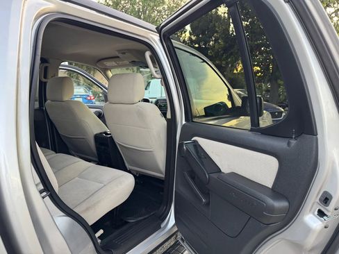 Used 2008 Ford Explorer Sport Trac XLT image 18