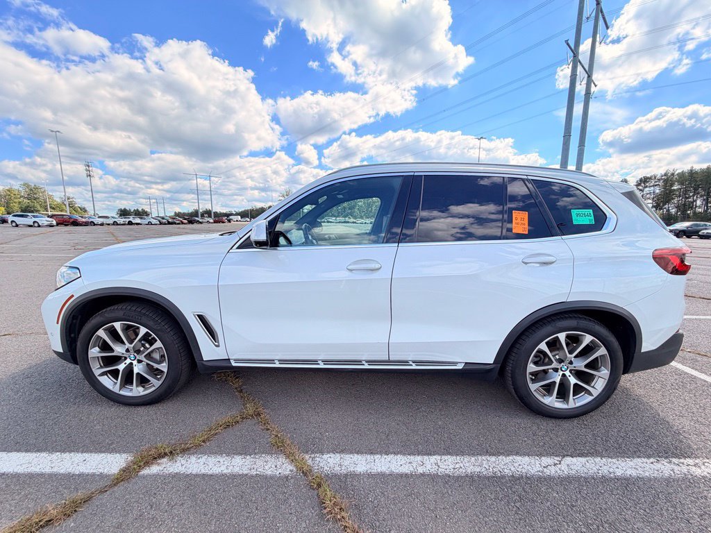 Used 2019 BMW X5 xDrive40i w/ Executive Package AWD/4WD image 5
