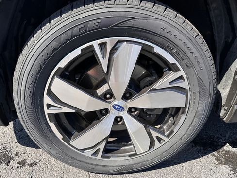 Used 2020 Subaru Forester Touring w/ Popular Package #2 AWD/4WD image 9