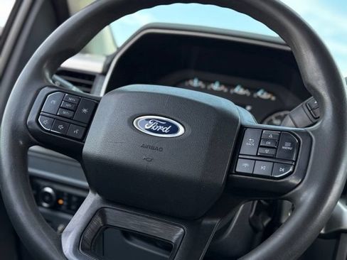 Used 2021 Ford F150 XLT AWD/4WD image 9