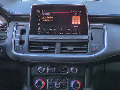 Used 2024 GMC Yukon XL AT4 w/ AT4 Premium Plus Package image 17