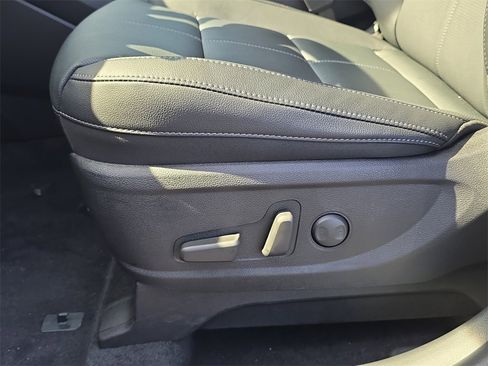 New 2025 Kia Telluride EX image 25