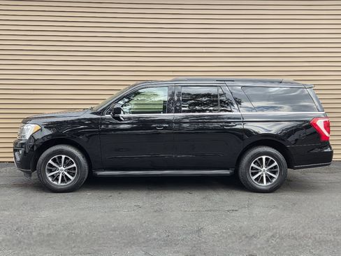 Used 2018 Ford Expedition Max XLT image 3