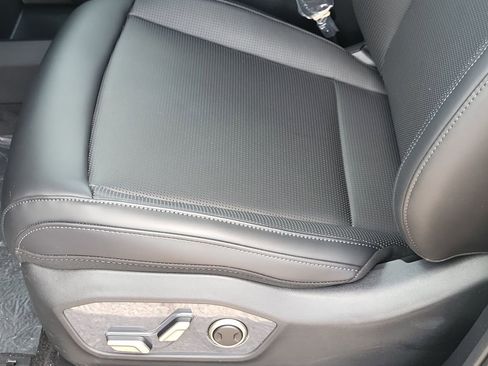 New 2027 Kia Telluride S image 8