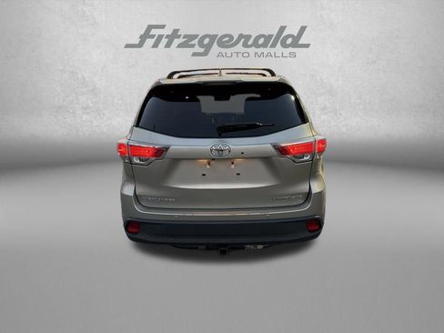 Used 2016 Toyota Highlander Limited Platinum AWD/4WD image 6