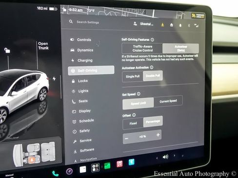 Used 2023 Tesla Model Y Long Range AWD/4WD image 20
