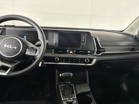 Used 2023 Kia Sportage LX FWD image 20