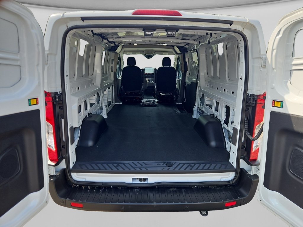 Used 2024 Ford E-Transit Low Roof RWD image 23