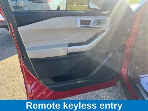 Used 2021 Ford Explorer Limited w/ Hybrid Equipment Group 310A image 12