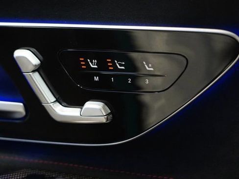 Used 2024 Mercedes-Benz SL 63 AMG AMG SL 63 image 36