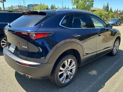 Used 2021 MAZDA CX-30 AWD 2.5 S w/ Premium Package image 2