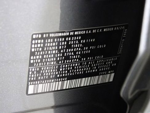 Used 2024 Volkswagen Tiguan S image 19