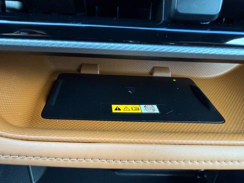 Used 2024 Toyota Highlander Platinum image 46