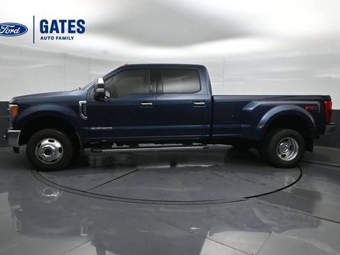 Used 2019 Ford F350 Lariat w/ Lariat Ultimate Package AWD/4WD image 7