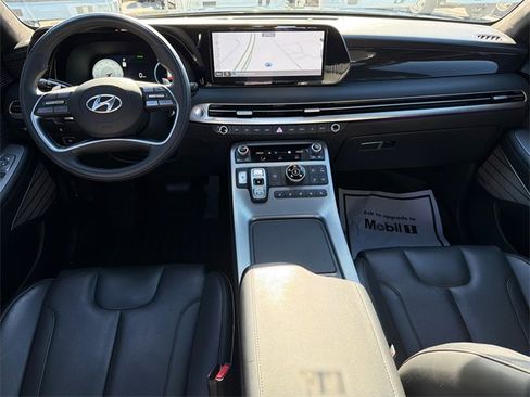 Used 2024 Hyundai Palisade Calligraphy image 23