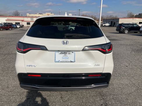 Certified 2023 Honda HR-V EX-L image 17