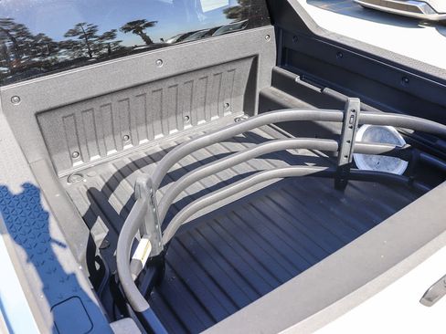 New 2026 Hyundai Santa Cruz SEL FWD image 16
