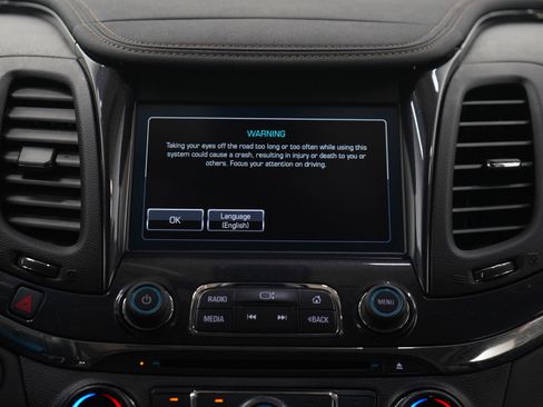 Used 2018 Chevrolet Impala Premier FWD image 16