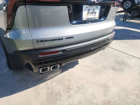 New 2026 Chevrolet Traverse LT w/ Midnight/Sport Edition image 14