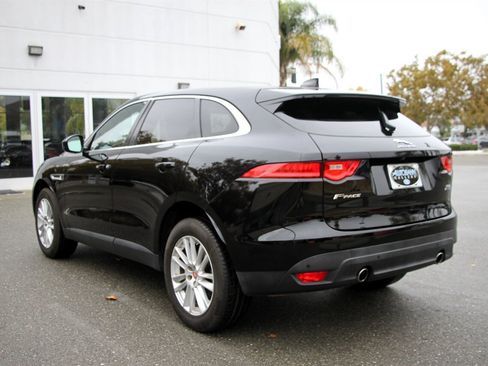 Used 2020 Jaguar F-PACE Prestige image 6