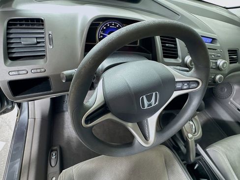 Used 2010 Honda Civic LX image 11