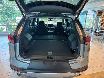 New 2025 Chevrolet Blazer LT w/ Convenience Package