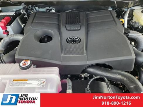 New 2026 Toyota Tundra Limited AWD/4WD image 10