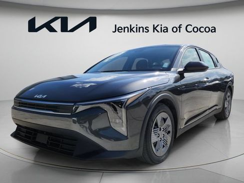 New 2026 Kia K4 FWD image 10