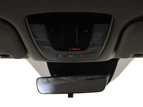 Used 2022 Kia Sorento S AWD/4WD image 24