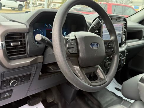 Used 2024 Ford F150 XL image 37
