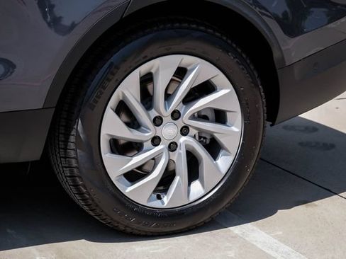 New 2026 Land Rover Discovery S AWD/4WD image 67