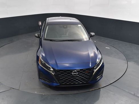 Used 2023 Nissan Altima 2.5 SR image 35