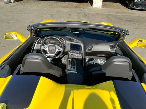 Used 2016 Chevrolet Corvette Z06 w/ 2LZ Preferred Equipment Group RWD image 16