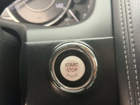 Used 2018 Nissan Armada SL w/ Moonroof Package RWD image 32
