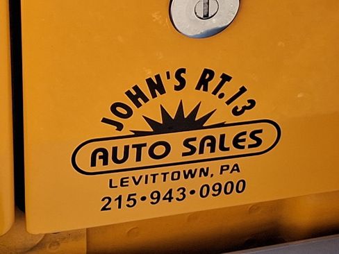 Used 2013 Jeep Wrangler Unlimited Sahara image 31