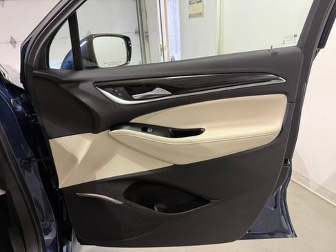 Certified 2023 Buick Enclave Essence FWD image 28