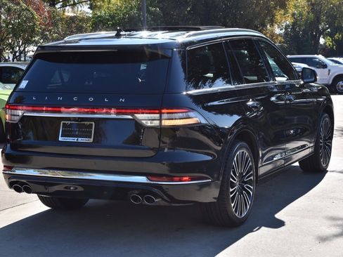 Certified 2022 Lincoln Aviator Black Label w/ Class IV Trailer Tow Package image 8