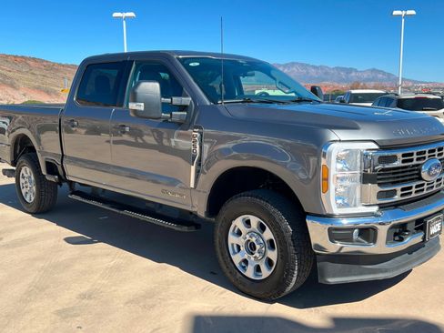 Used 2024 Ford F250 XLT image 7