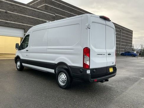 New 2026 Ford Transit 250 148 Medium Roof RWD image 6