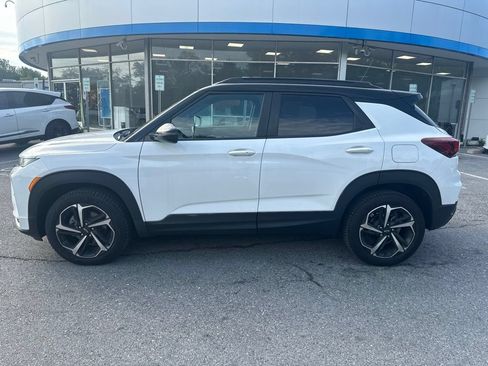 Used 2023 Chevrolet TrailBlazer RS w/ Convenience Package AWD/4WD image 8