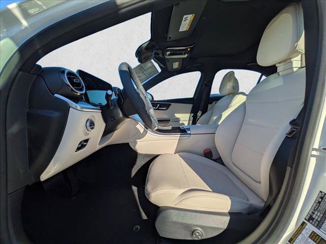 Used 2026 Mercedes-Benz C 300 Sedan image 4