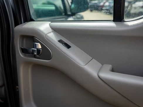 Used 2019 Nissan Frontier SV w/ Value Truck Package image 26