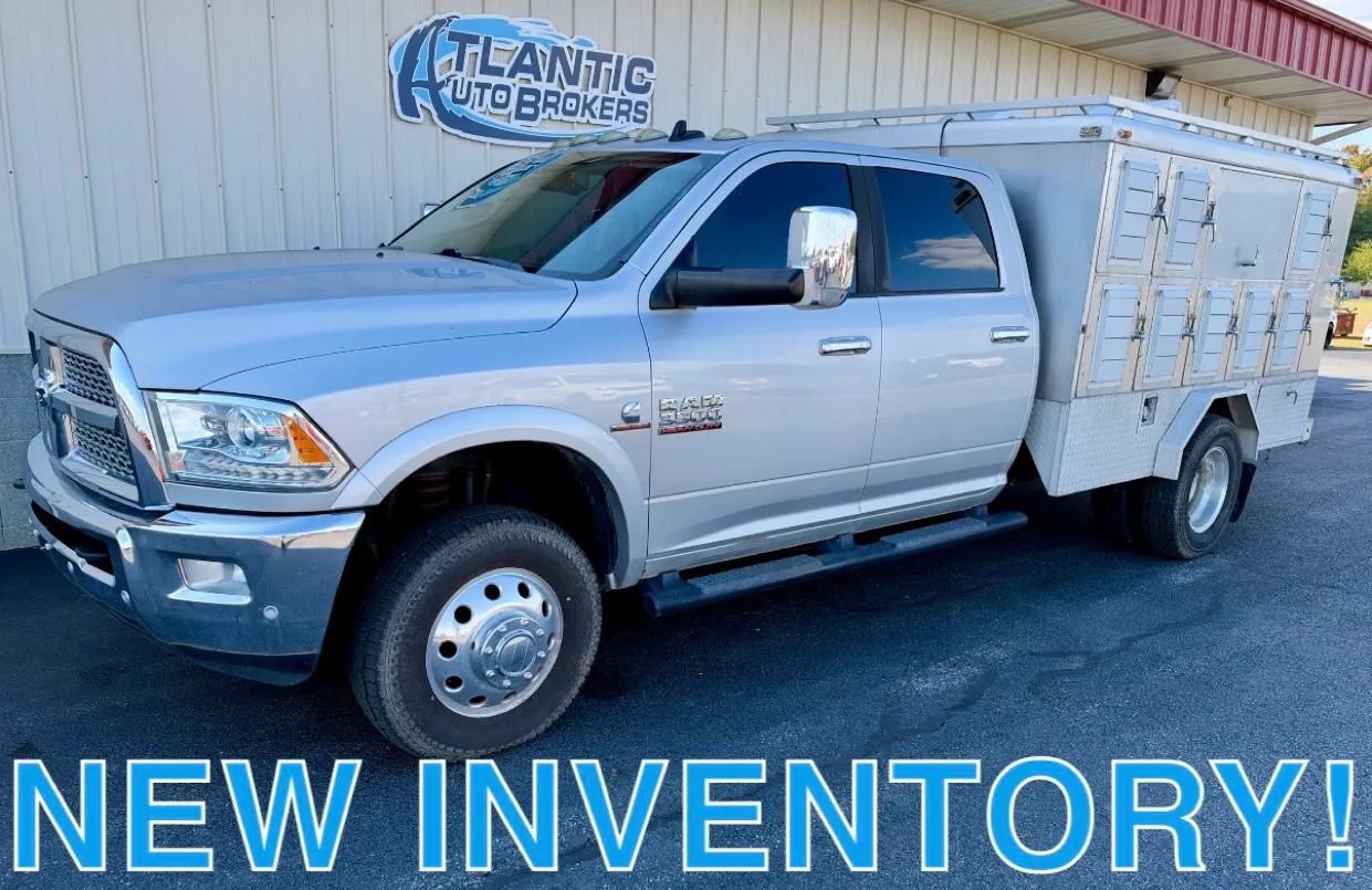 Used 2016 RAM 3500 Laramie w/ Convenience Group AWD/4WD image 1